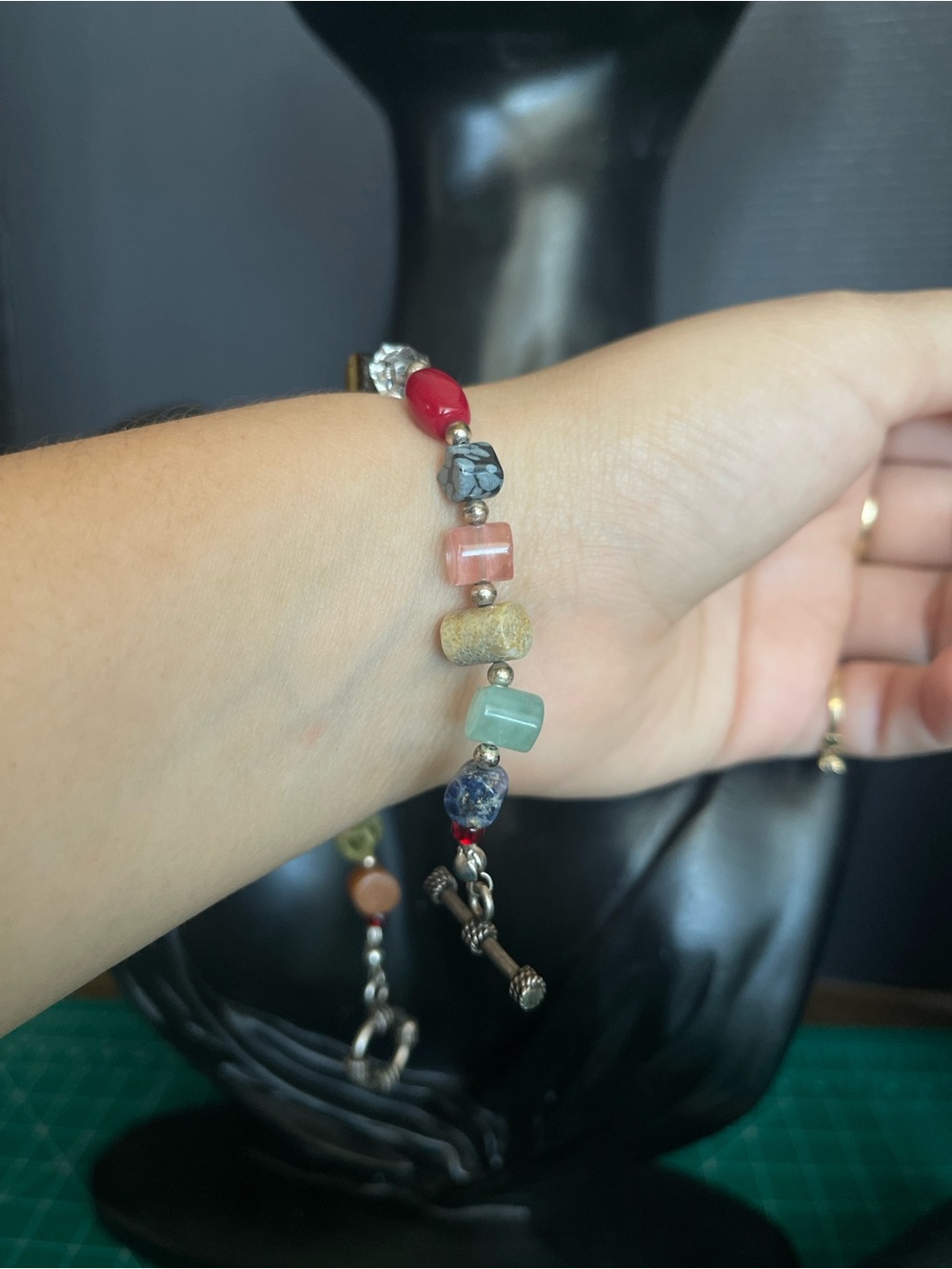 Multi Stone beaded sterling silver toggle bracelet - Picture 5 of 7